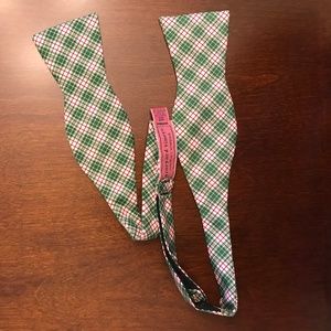 Vineyard Vines Plaid Bow Tie
